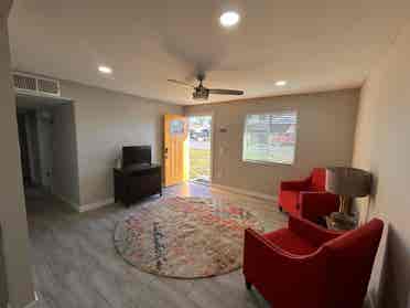 Small Room furnished, all included