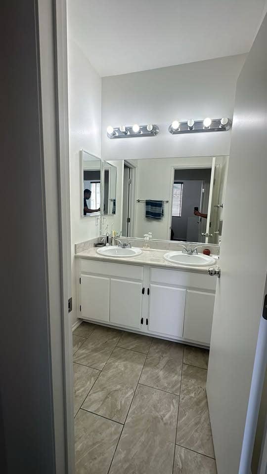 Furnished Room in Otay Ranch