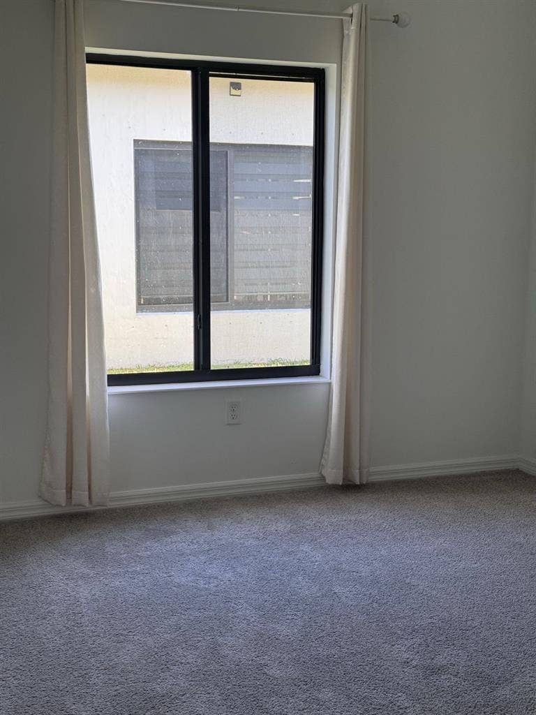 Renta habitación room for rent