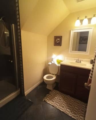 Private quiet rom ownbath for rent