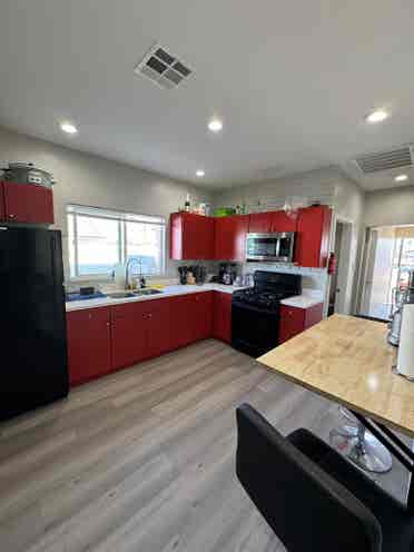 Furnished Room, All Included