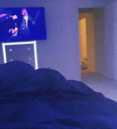 Room for rent Message me