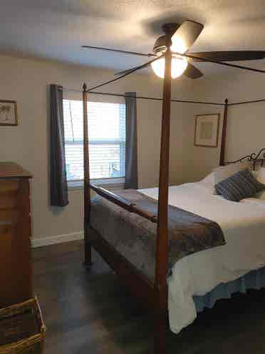 2BR off the Myakka Canal