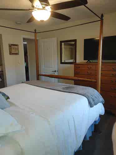 2BR off the Myakka Canal