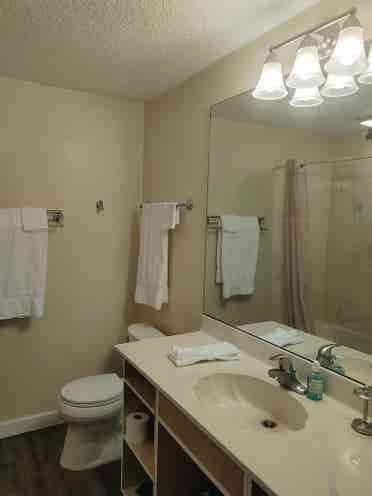 2BR off the Myakka Canal