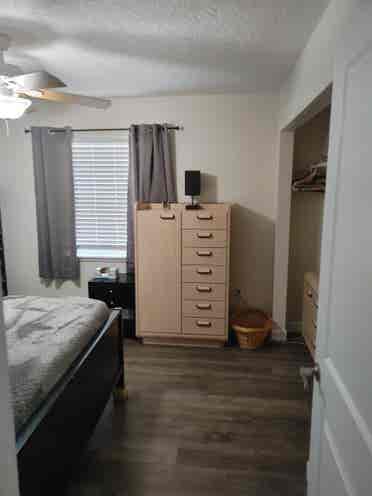2BR off the Myakka Canal