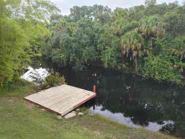 2BR off the Myakka Canal