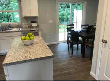 Room for rent ten min from downtown
