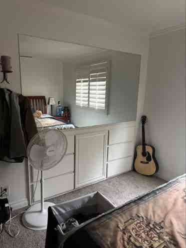 Furnished room private bathroom.