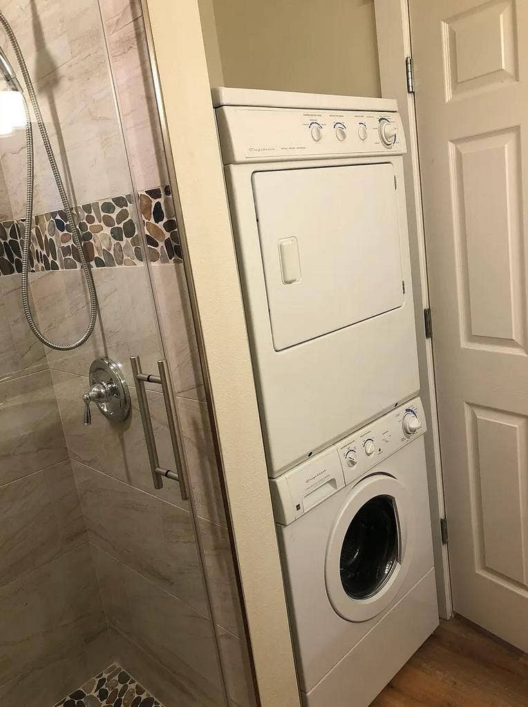 Cozy and close to all you Need