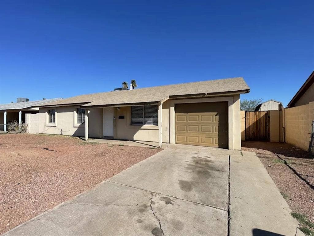 Modern Home In Perfect Area