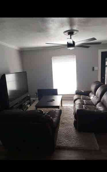 Room for rent in garland
