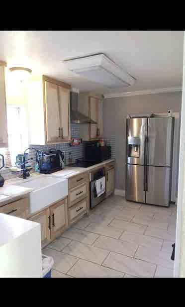 Room for rent in garland