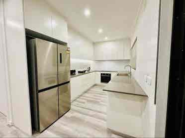 Maroubra house for students sharing