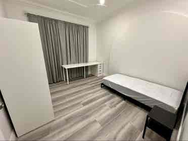 Maroubra house for students sharing