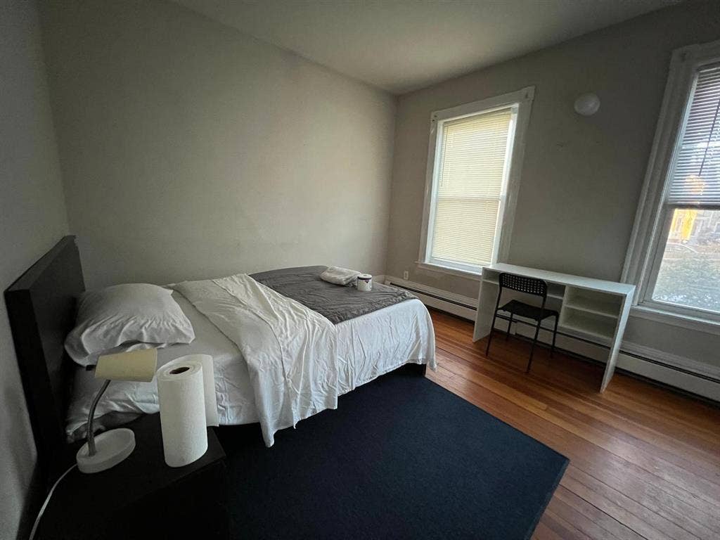 Room in Cambridge Massachusetts
