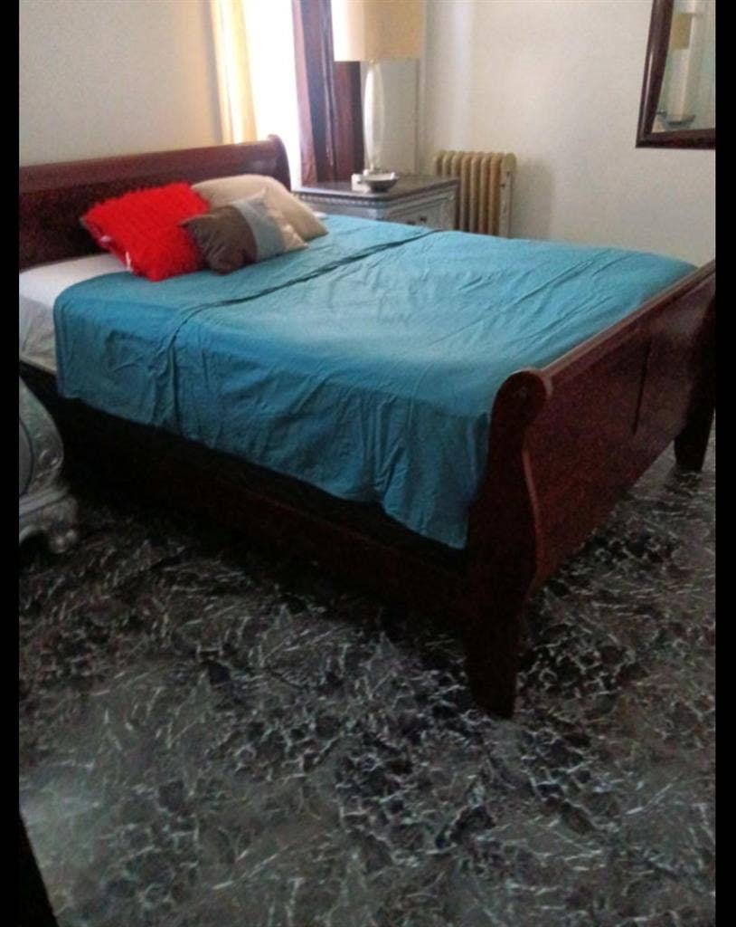 One bedroom for rent (Ladies Only)