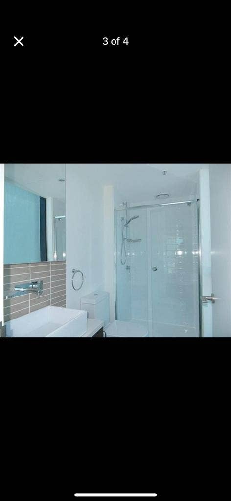 Ensuite in the heart of CBD