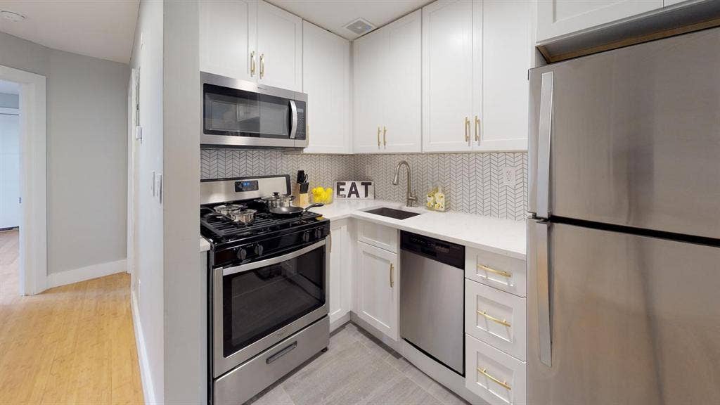 1 BR in Brooklyn