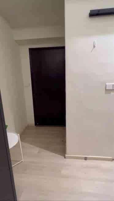 Master room for rent