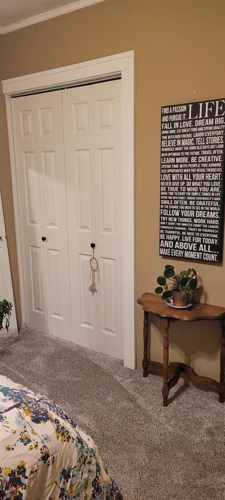 FURNISHED ROOM FOR RENT