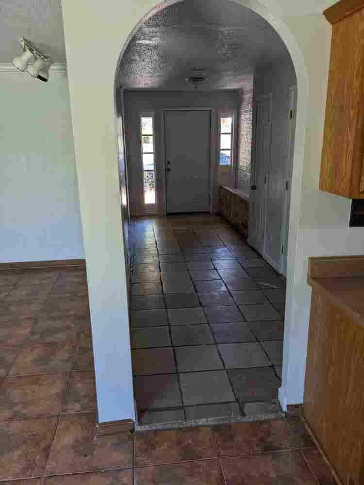 Rooms Available (Pascagoula)