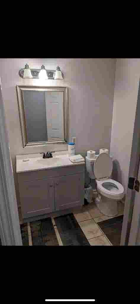 Rooms Available (Pascagoula)
