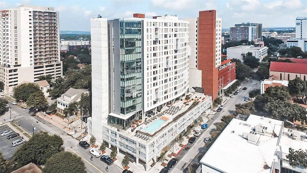 Summer sublease May-August [$]