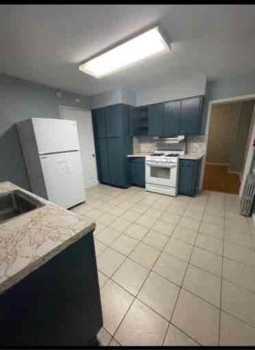 Sublease/Lease transfer 3 months
