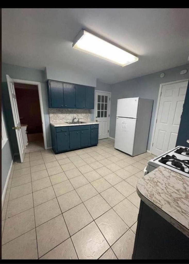 Sublease/Lease transfer 3 months