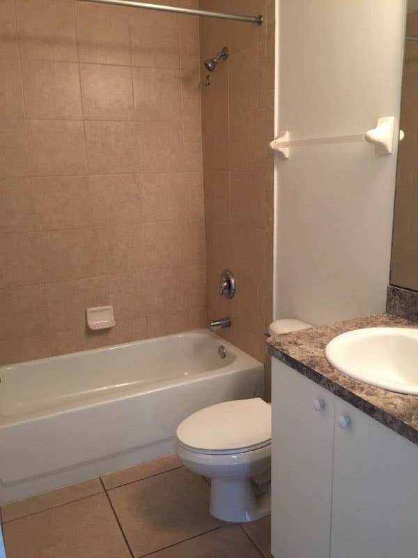 Looking for a Roommate