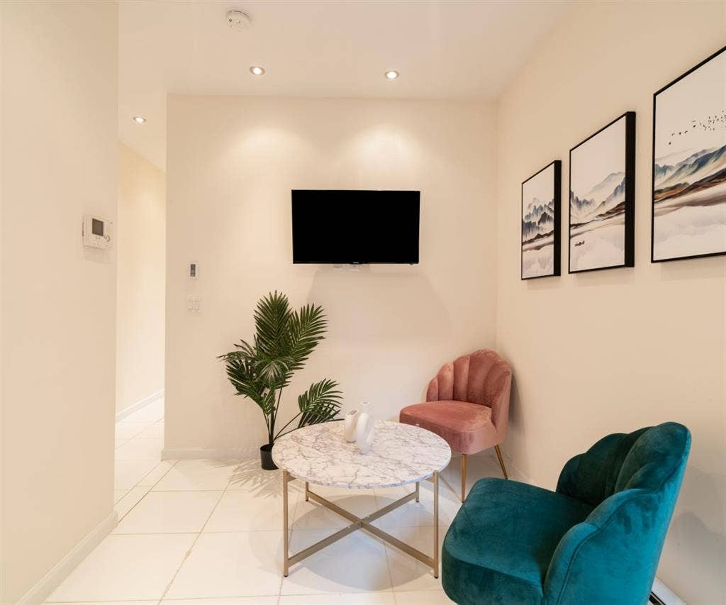 Hot summer sublet near Central Park