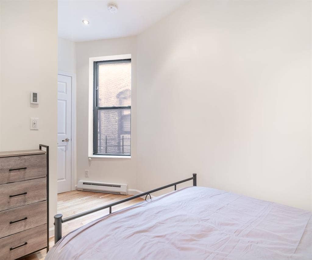 Hot summer sublet near Central Park