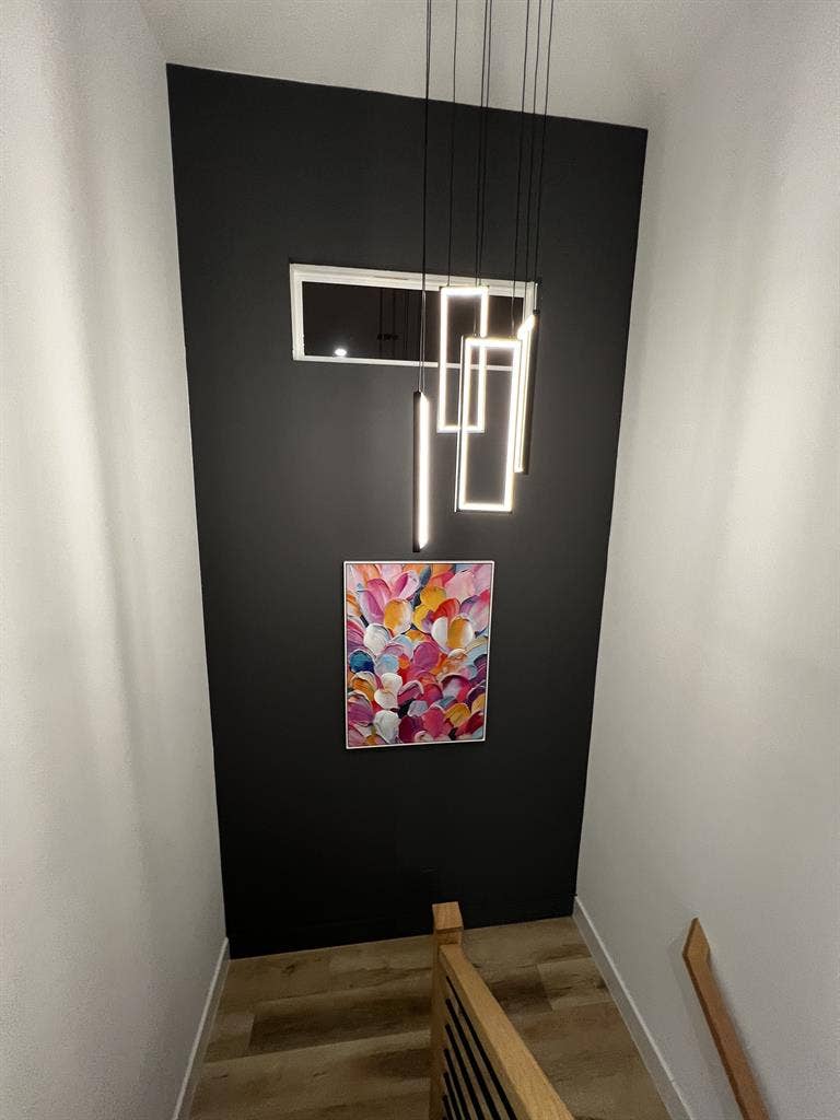 1 bd / 1 bath in modern house