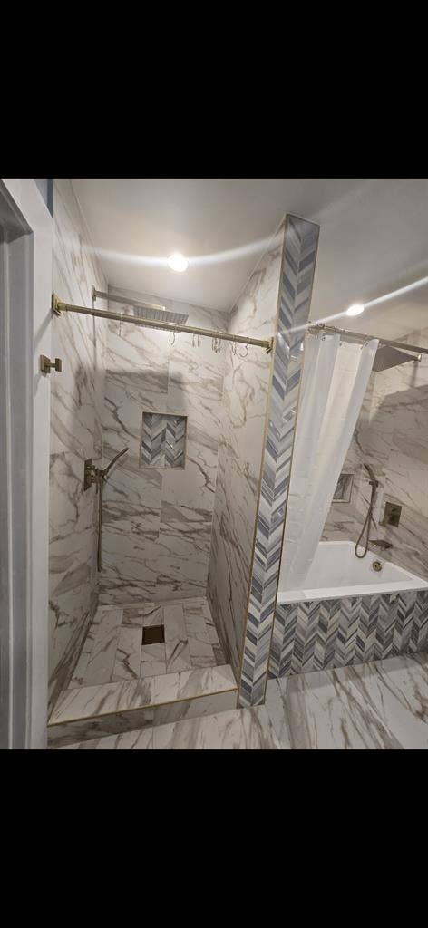 Room available in 4 Bdrm house.