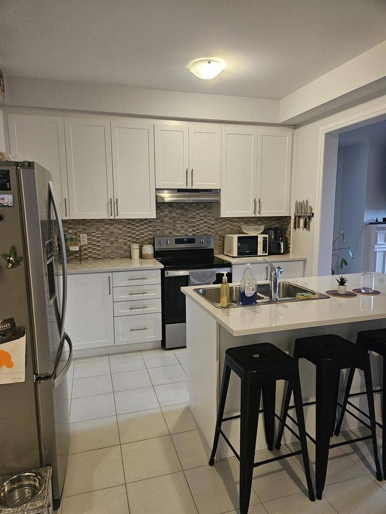 All inclusive bedroom for rent