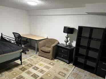 2 spacious private BR in 3BR suite