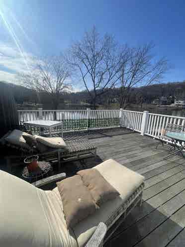 Looking for 1 roommatee