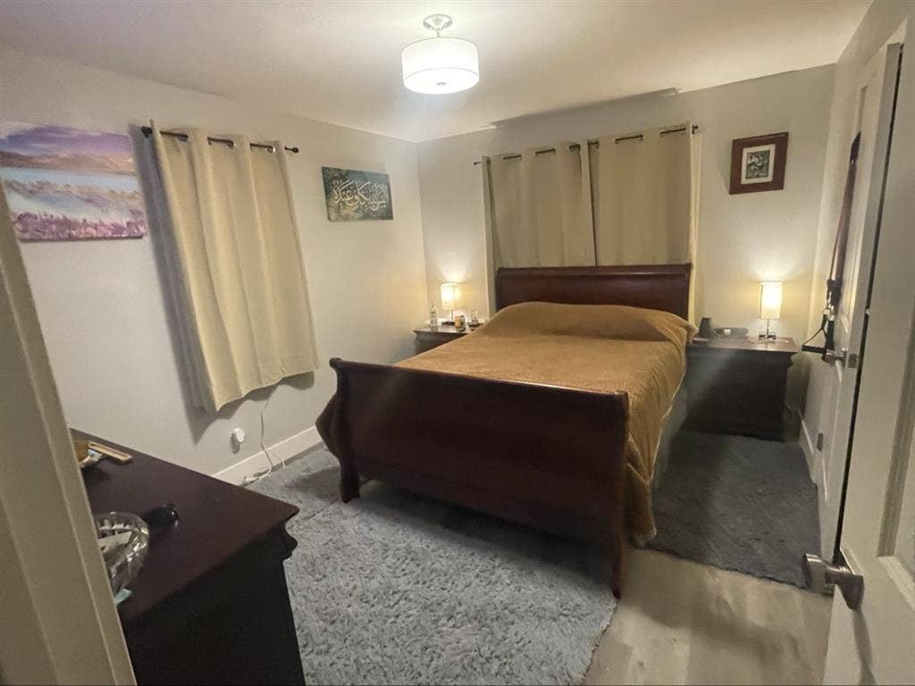 Room for Rent in Cozy 3BR House