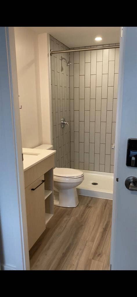 Summer Sublet May-Aug Bt
