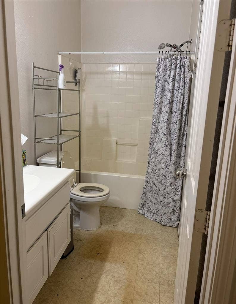 Room with a full attached bathroom