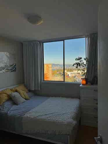 Looking for sublet!