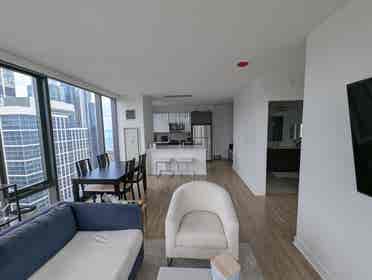 Corner Unit with City View Sublease