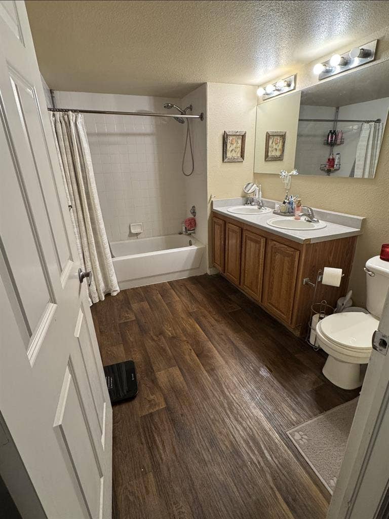 New Listing min North of Denver!