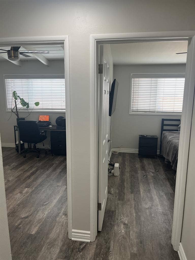 Room for rent on Newport Peninsula