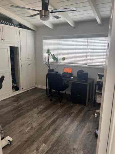 Room for rent on Newport Peninsula