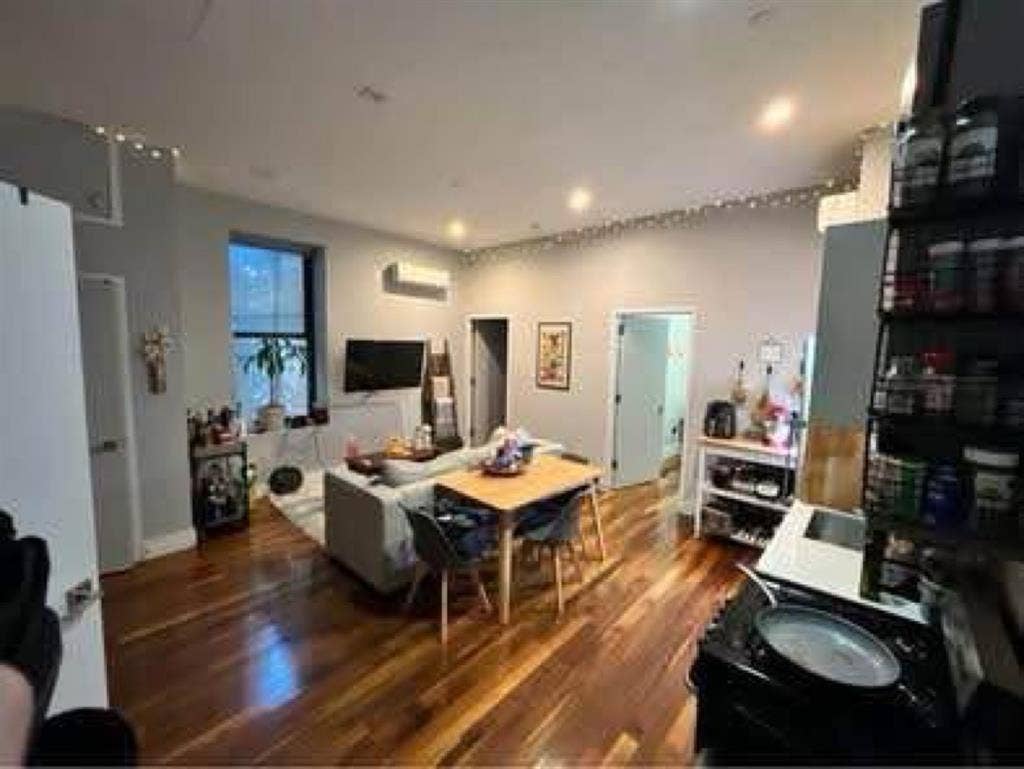 East harlem apartment
