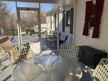Middletown! Includes all utilities!