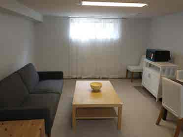 Fully furnished  sq ft room