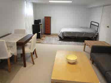 Fully furnished  sq ft room